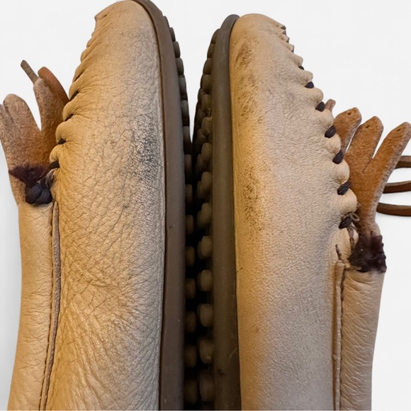 Minnetonka Tan Moccasins with Fringe Detailing - Picture 5 of 8